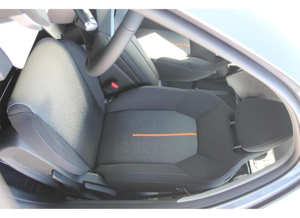 Omoda C5, II 1.5 AMT (147 л.с.)