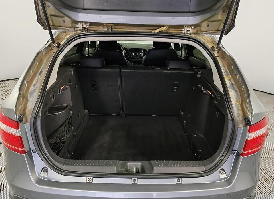 LADA (ВАЗ) Vesta, I SW Cross 1.6 MT (106 л.с.)