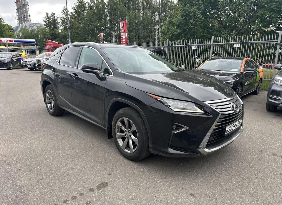 Lexus RX, IV Рестайлинг 300 2.0 AT (238 л.с.) 4WD