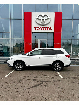 Mitsubishi Outlander, 2016 г., 163 070 км