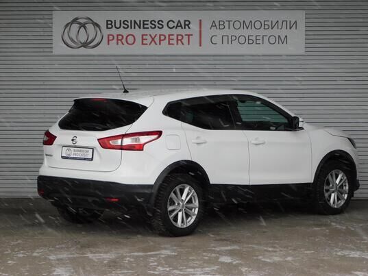 Nissan Qashqai, 2016 г., 195 654 км