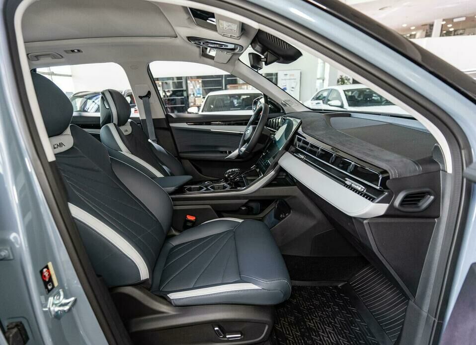 Geely Atlas 2.0 AT (200 л.с.) 4WD