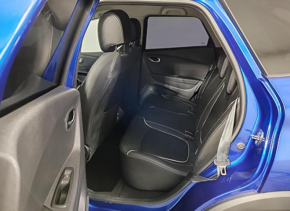 Renault Kaptur, I Рестайлинг 1.3 CVT (150 л.с.) 4WD