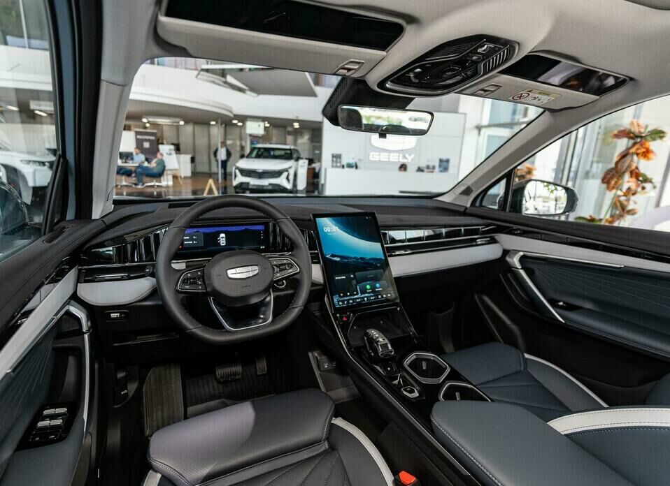 Geely Atlas 2.0 AT (200 л.с.) 4WD