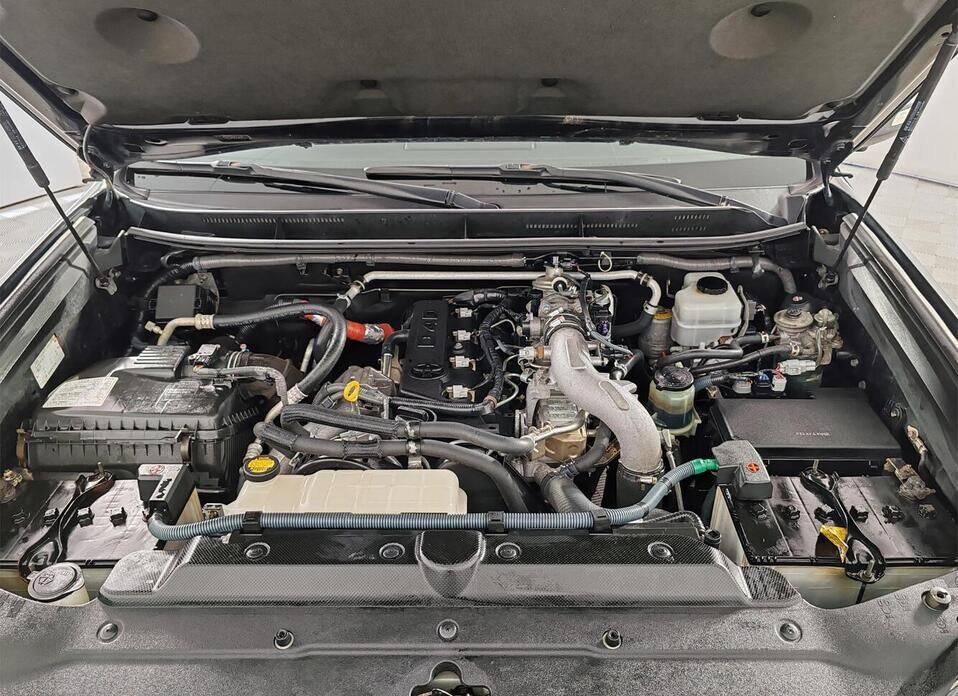 Toyota Land Cruiser Prado, 150 Series Рестайлинг 1 3.0d AT (173 л.с.) 4WD