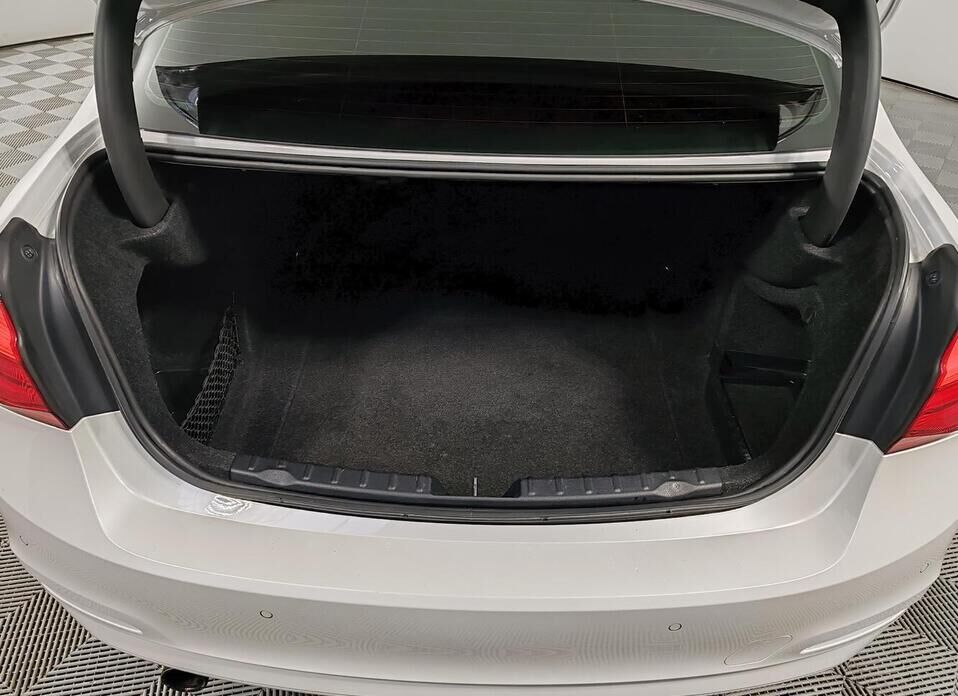 BMW 3 серии, VI (F3x) Рестайлинг 318i 1.5 AT (136 л.с.)