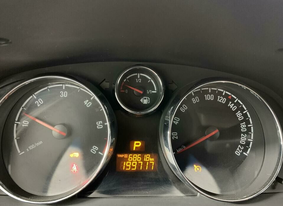Opel Antara 2.2d AT (184 л.с.) 4WD
