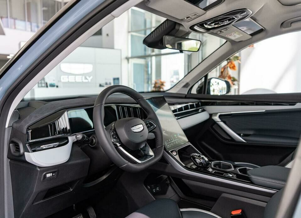 Geely Atlas 2.0 AT (200 л.с.) 4WD