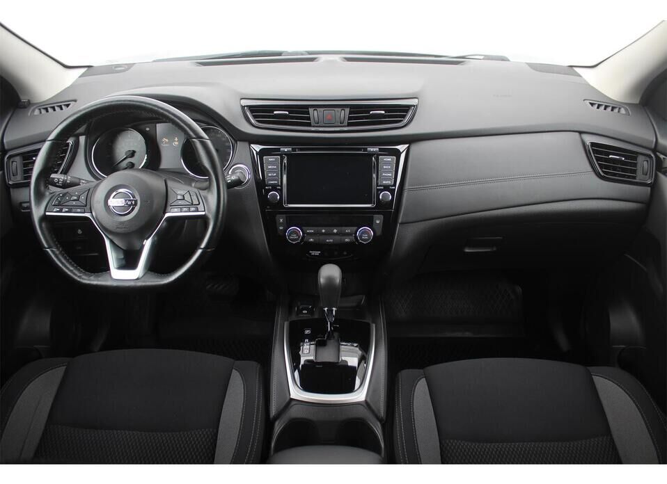 Nissan Qashqai, II Рестайлинг 2.0 CVT (144 л.с.)