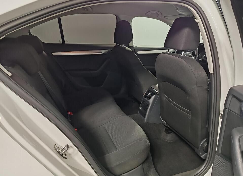 Skoda Octavia, III (A7) 1.4 AMT (150 л.с.)