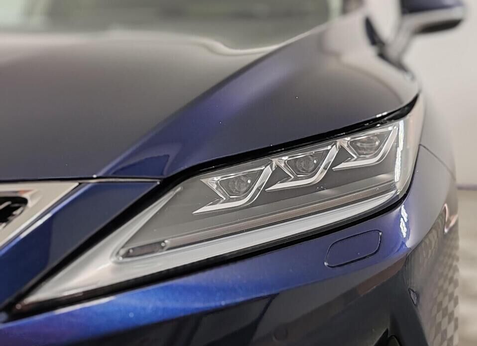 Lexus RX, IV Рестайлинг 300 2.0 AT (238 л.с.) 4WD