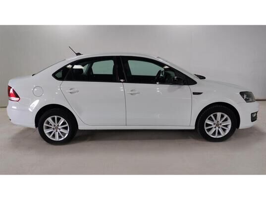 Volkswagen Polo, 2017&nbsp;г., 71&nbsp;940&nbsp;км
