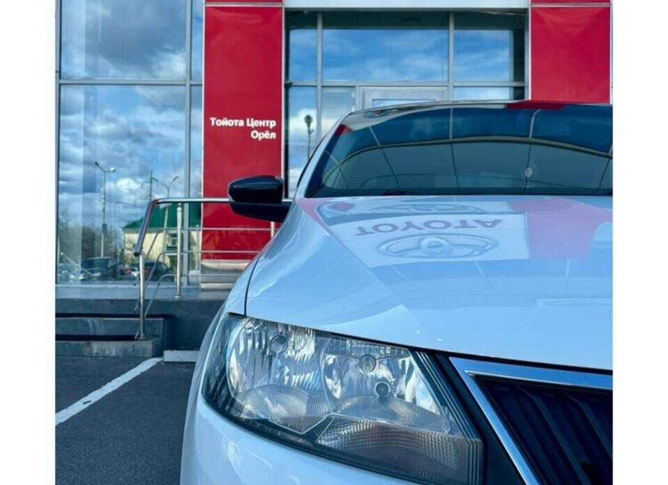 Skoda Rapid, I Рестайлинг 1.6 MT (90 л.с.)