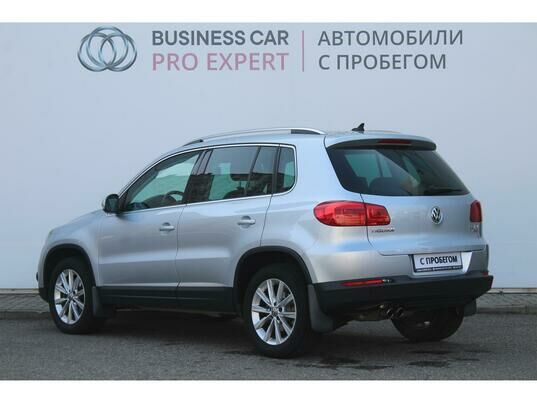 Volkswagen Tiguan, 2011 г., 126 625 км