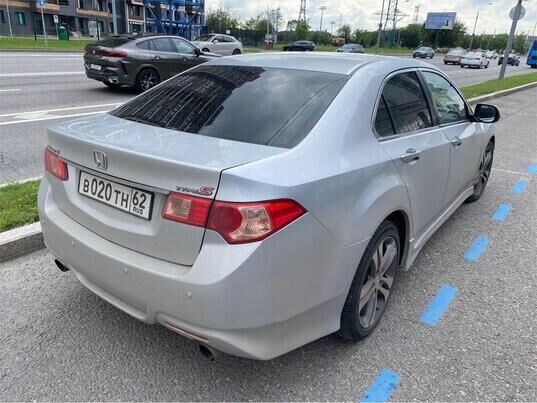 Honda Accord, 2011 г., 319 715 км