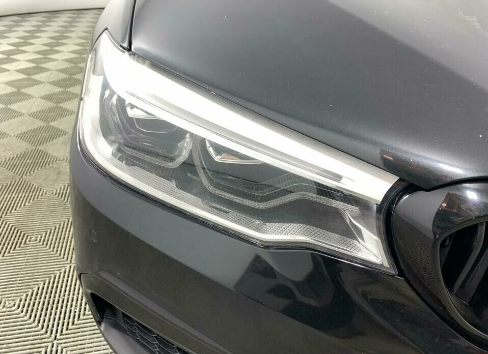 BMW 5 серии 530d xDrive 3.0d AT (249 л.с.) 4WD