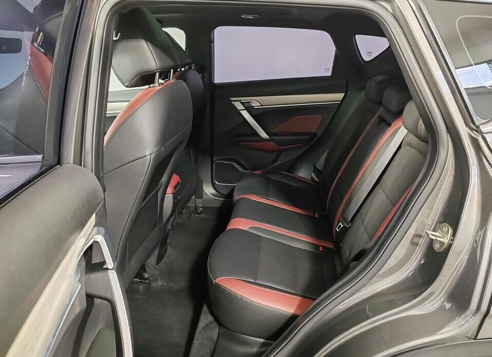 Geely Coolray, I 1.5 AMT (150 л.с.)