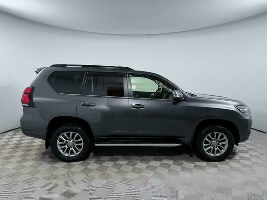 Toyota Land Cruiser Prado, 2017 г., 102 365 км