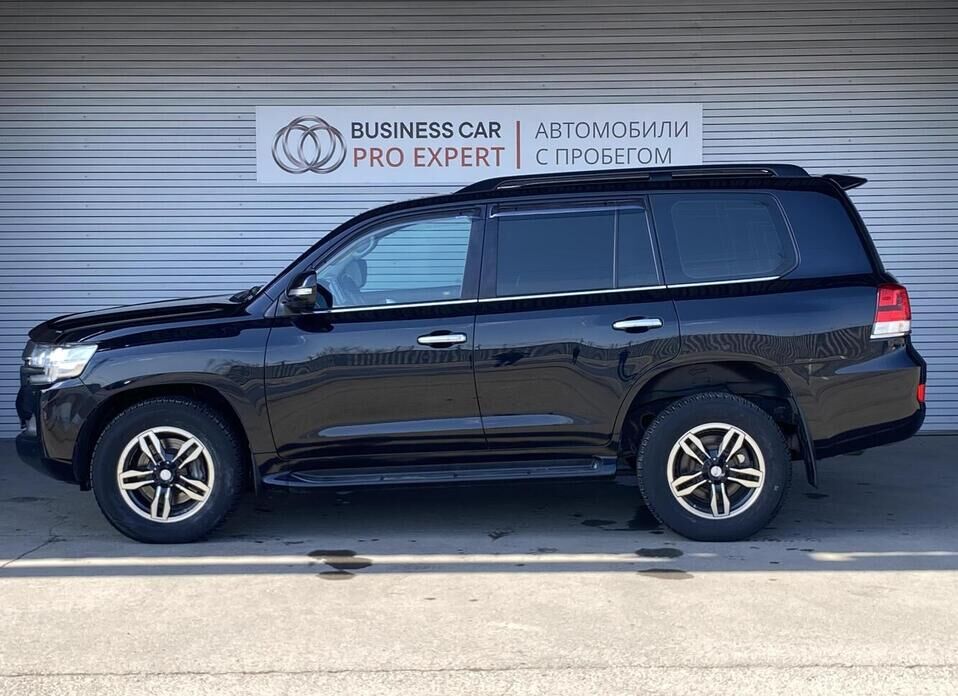 Toyota Land Cruiser, 200 Series Рестайлинг 2 4.5d AT (249 л.с.) 4WD