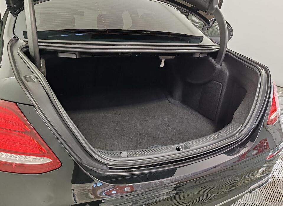 Mercedes-Benz E-Класс, V (W213, S213, C238) 220 d 2.0d AT (194 л.с.) 4WD