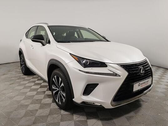Lexus NX, 2019 г., 75 560 км