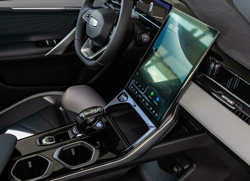 Geely Atlas 2.0 AT (200 л.с.) 4WD