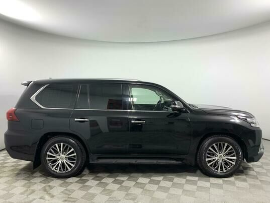 Lexus LX, 2016 г., 67 380 км