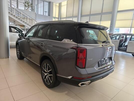 GAC GS8, II GT