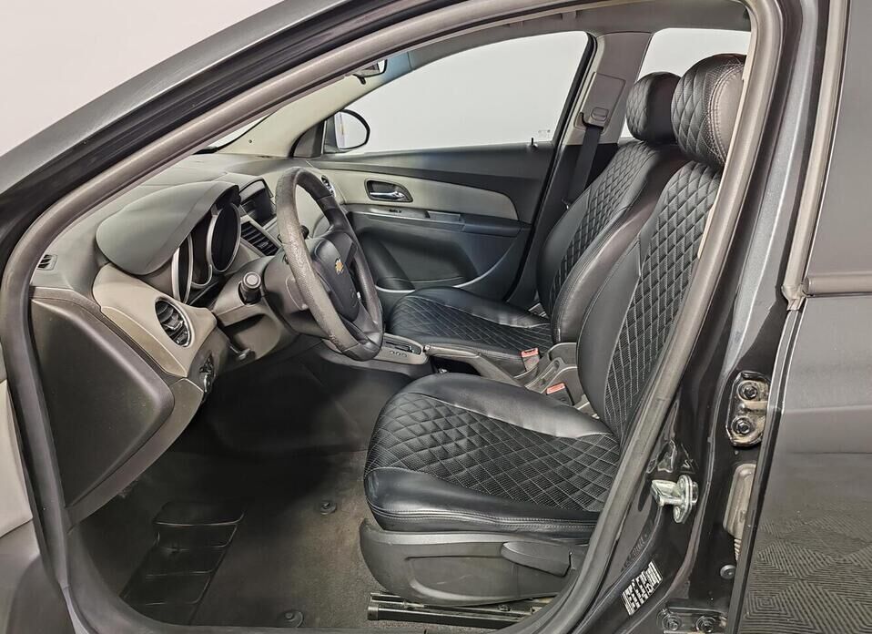 Chevrolet Cruze, I 1.6 AT (109 л.с.)