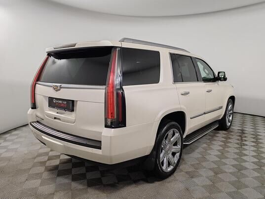 Cadillac Escalade, 2015&nbsp;г., 253&nbsp;776&nbsp;км