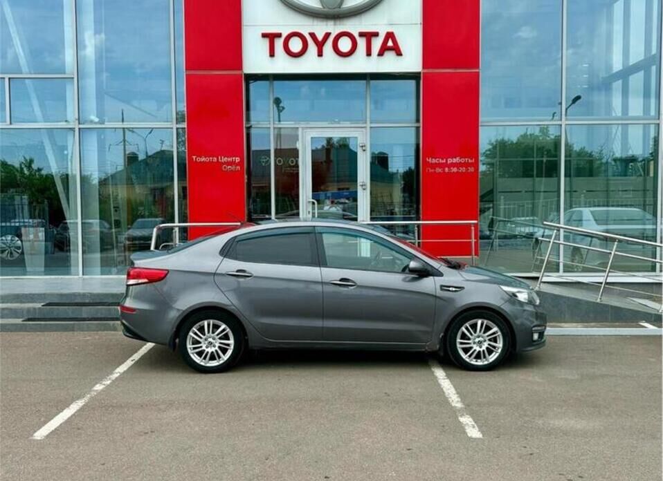 Kia Rio, III Рестайлинг 1.6 MT (123 л.с.)