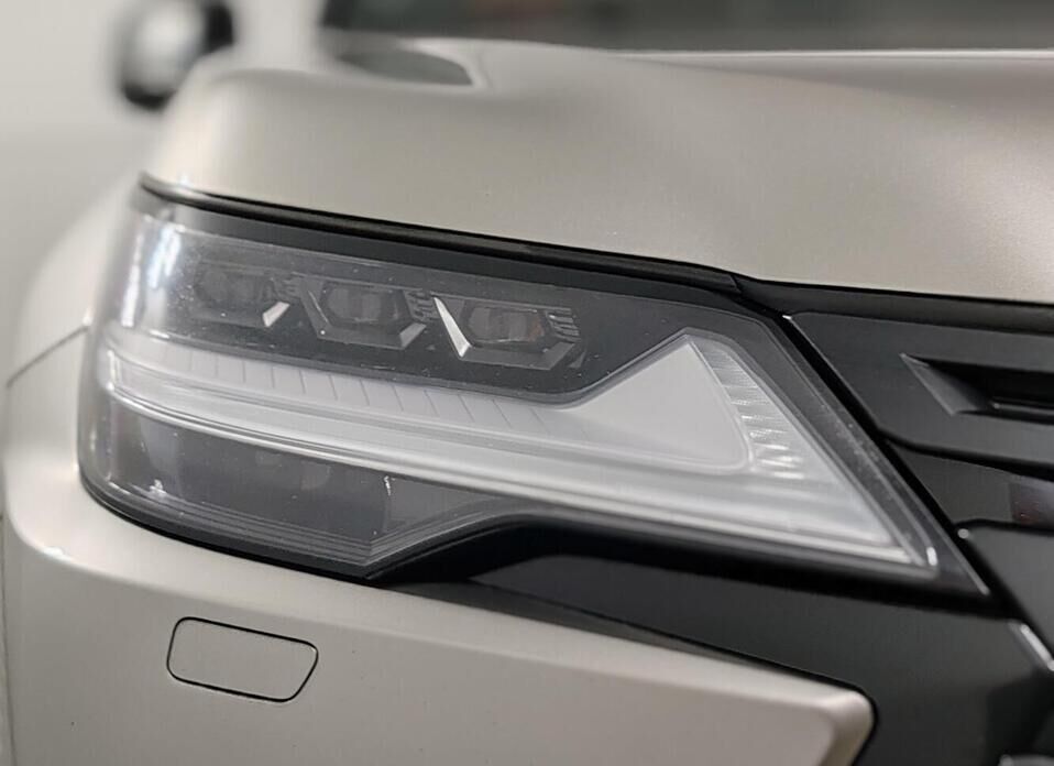 Lexus LX, IV 600 3.5 AT (415 л.с.) 4WD