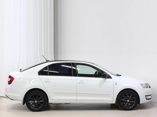 Skoda Rapid, 2017&nbsp;г., 52&nbsp;706&nbsp;км