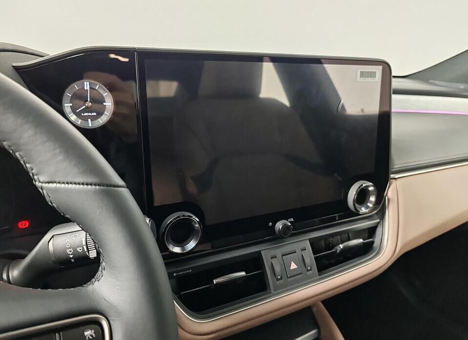 Lexus ES, VII Рестайлинг 2 200 2.0 CVT (173 л.с.)