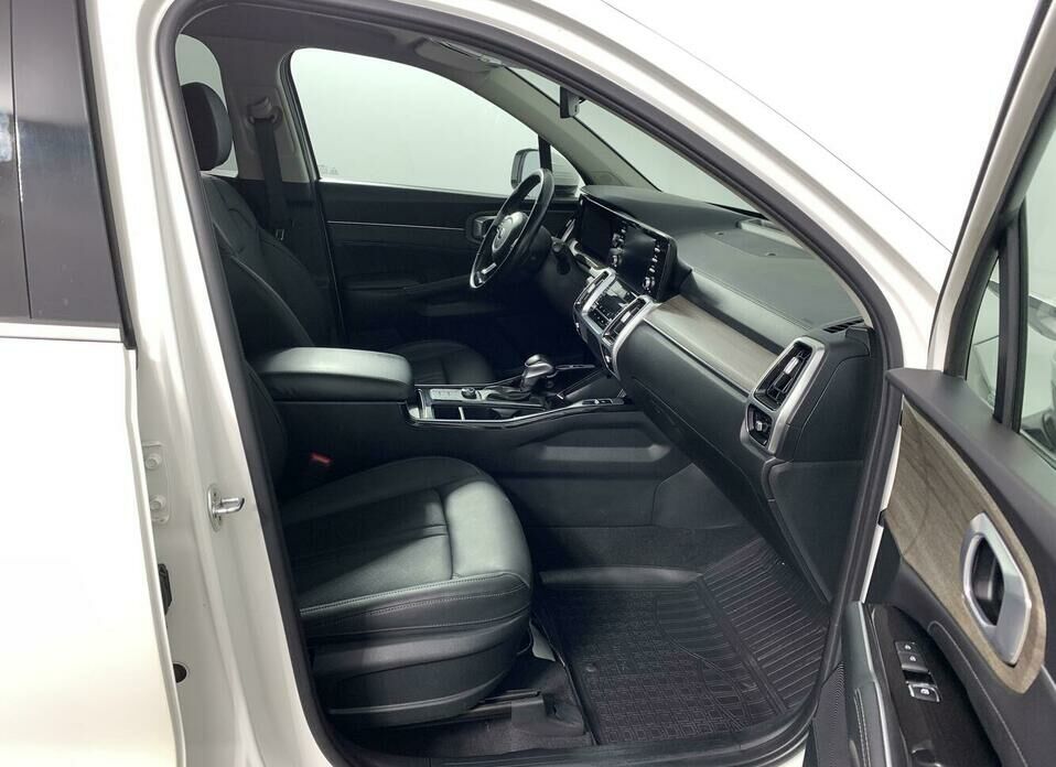 Kia Sorento 2.5 AT (179 л.с.) 4WD