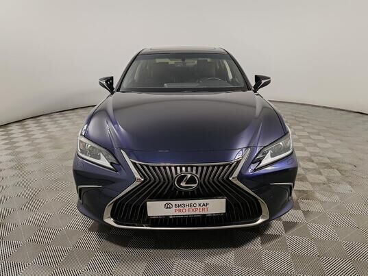 Lexus ES, 2019 г., 74 038 км