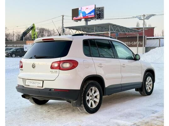 Volkswagen Tiguan, 2010&nbsp;г., 276&nbsp;860&nbsp;км