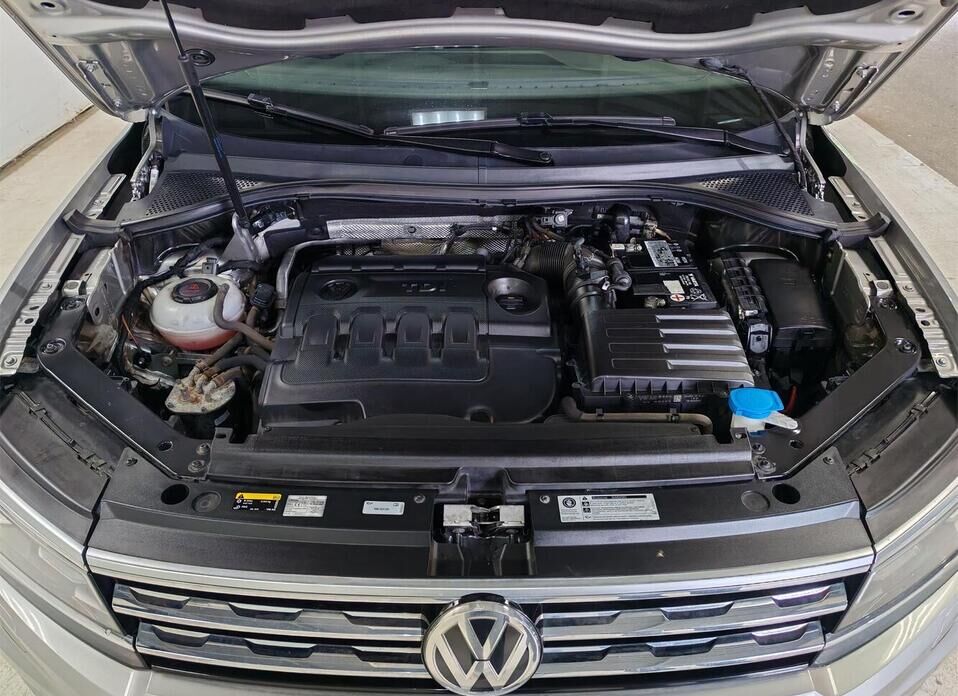 Volkswagen Tiguan, II 2.0d AMT (150 л.с.) 4WD