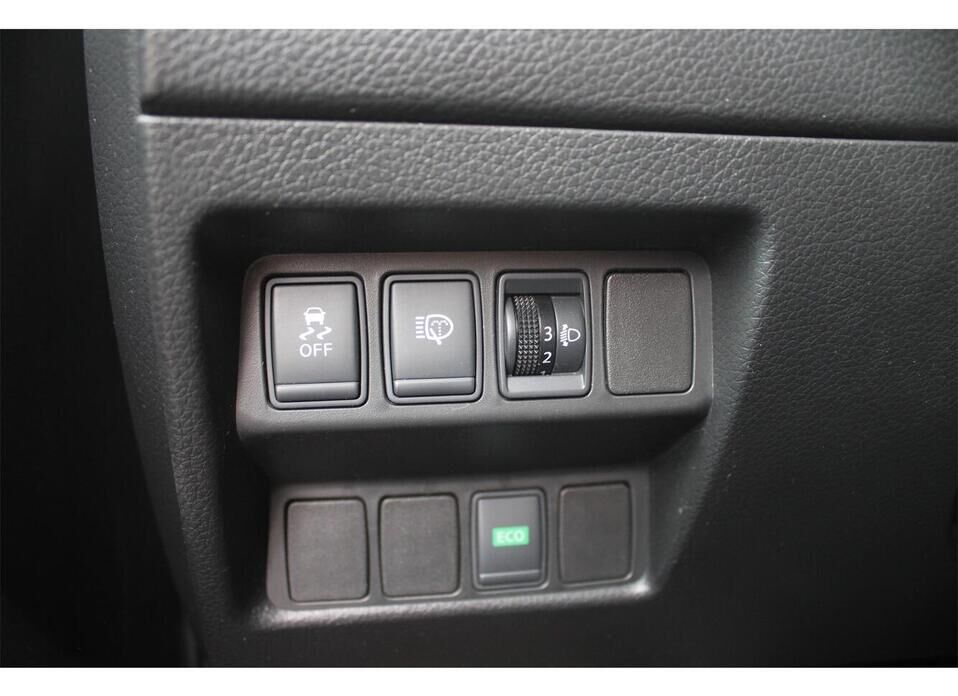 Nissan Qashqai, II 2.0 CVT (144 л.с.)