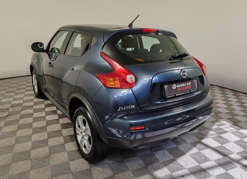 Nissan Juke, I 1.6 CVT (117 л.с.)