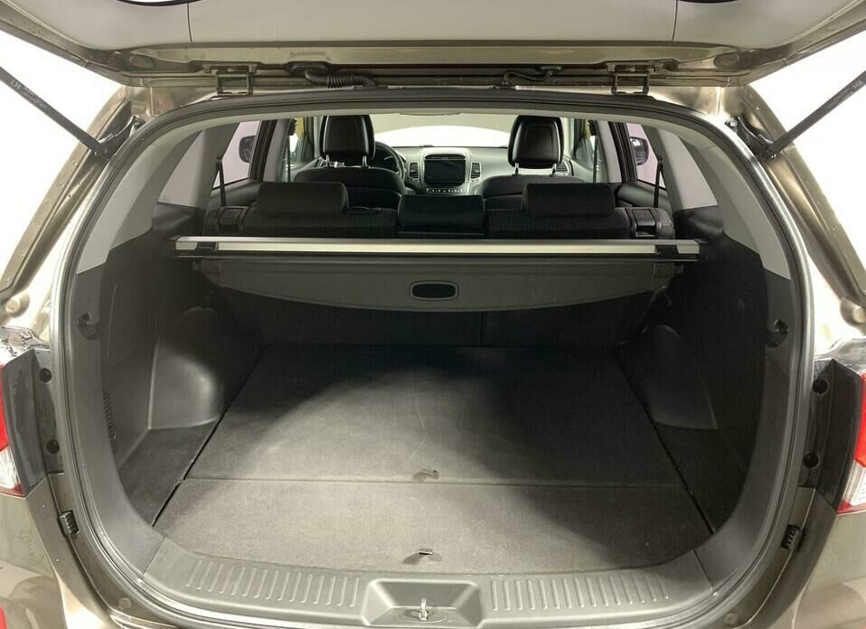 Kia Sorento 2.4 MT (175 л.с.)