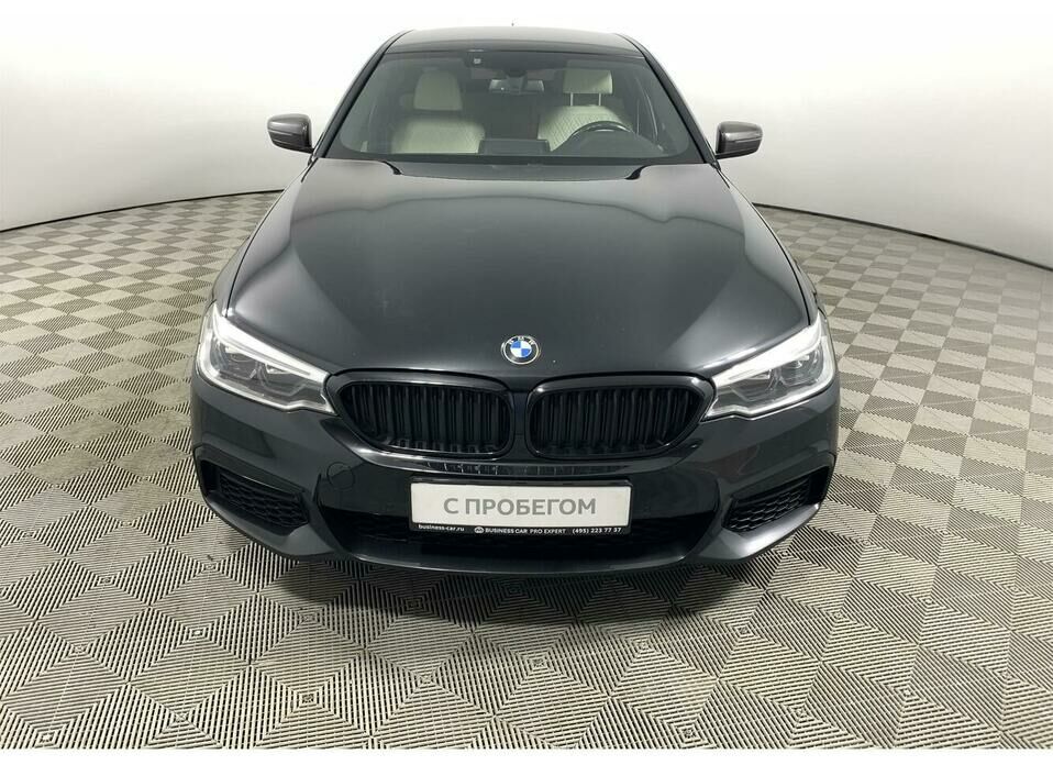 BMW 5 серии 530d xDrive 3.0d AT (249 л.с.) 4WD