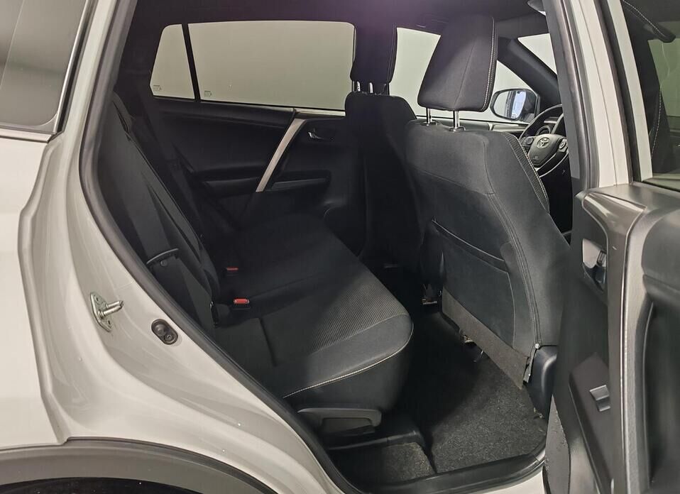 Toyota RAV4, IV (CA40) Рестайлинг 2.5 AT (180 л.с.) 4WD