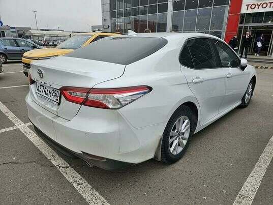 Toyota Camry, 2021 г., 120 739 км