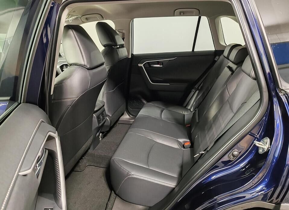 Toyota RAV4, V (XA50) 2.0 CVT (173 л.с.) 4WD