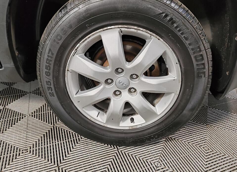 Kia Sorento, II 2.4 MT (175 л.с.) 4WD