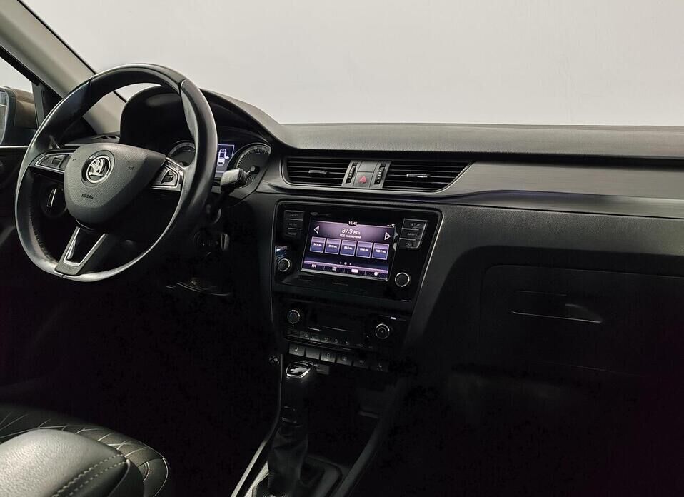 Skoda Rapid, I Рестайлинг 1.6 AT (110 л.с.)