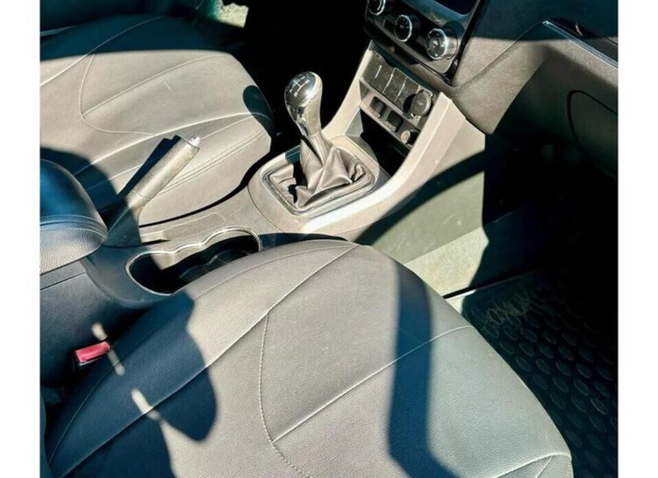 Geely Emgrand EC7 1.8 MT (126 л.с.)