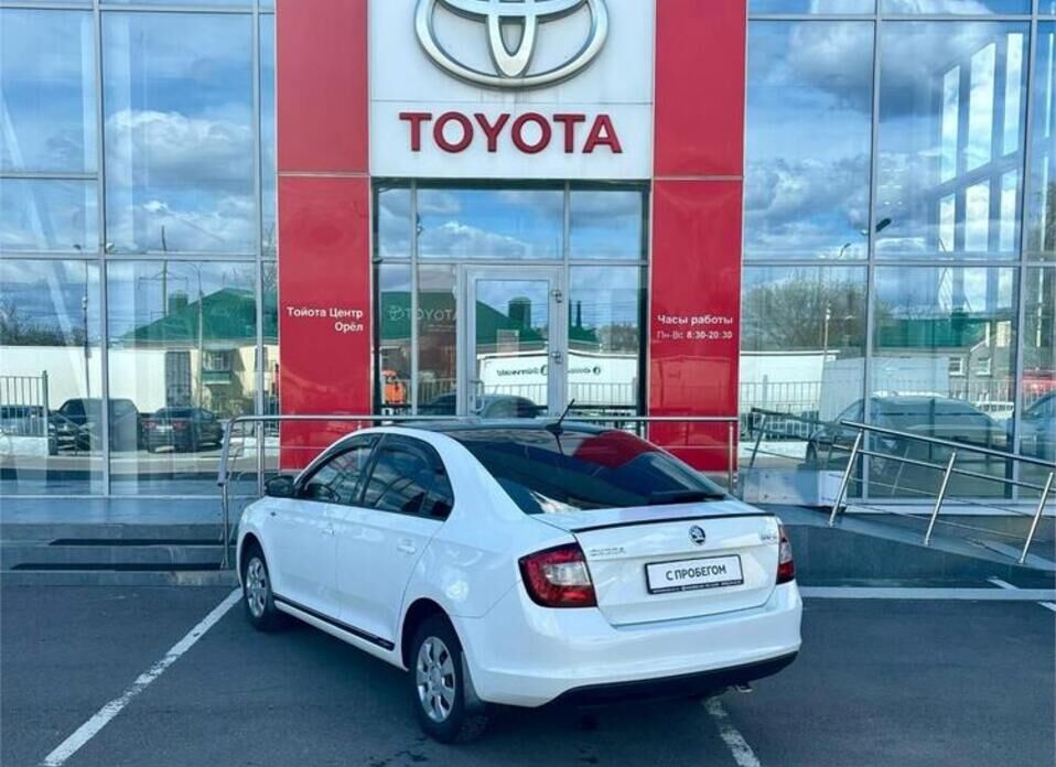 Skoda Rapid, I Рестайлинг 1.6 MT (90 л.с.)