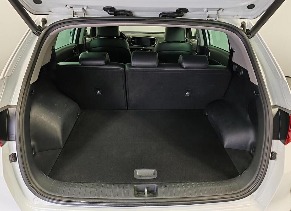 Kia Sportage, IV Рестайлинг 2.4 AT (184 л.с.) 4WD